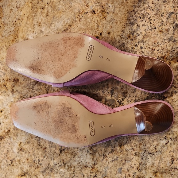 Coach Pink Suede Mule Sandals. Buckle - Picture 13 of 16